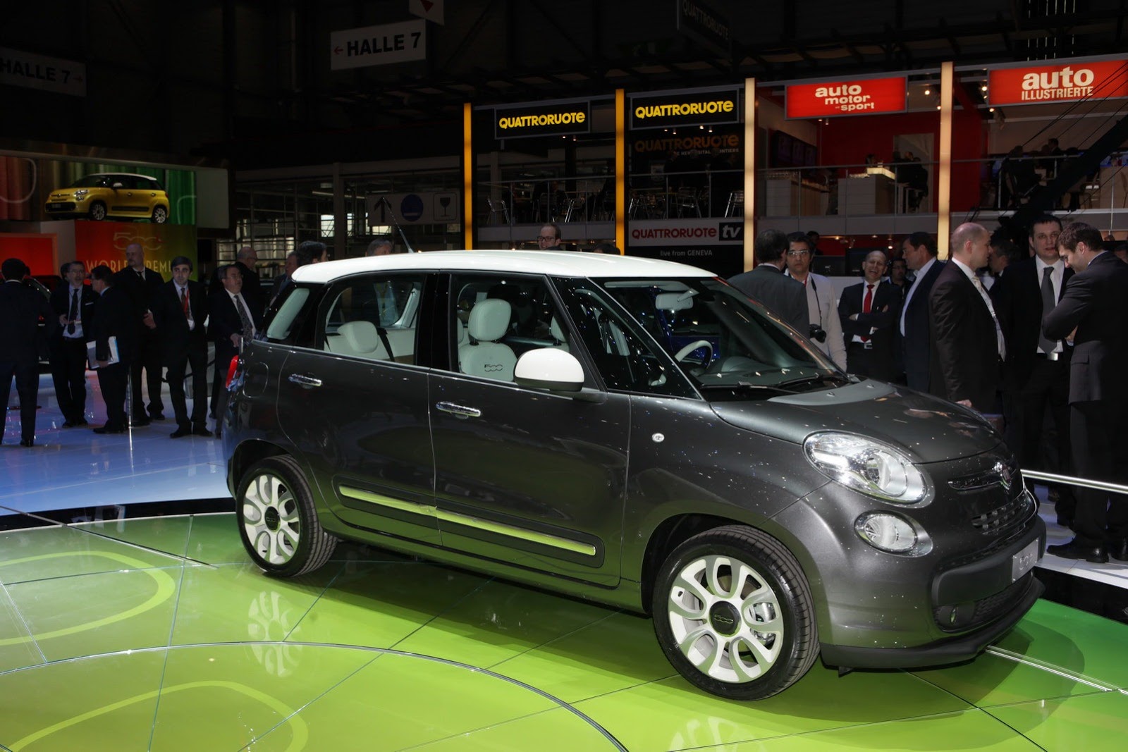 [Fiat-500L-30%255B2%255D.jpg]