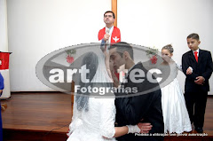 Álbum de fotos de ALESSANDRO&NATIÉLE. Fotografias da Art Tec Fotografias que faz fotos de casamento, fotos de festas, fotos de eventos sociais, fotos de aniversário, fotos de formatura, fotojornalismo, ensaios fotográficos, fotos de estúdio, book fotográfico e outros serviços fotográficos em Pelotas, RS, e outras cidades do Rio Grande do Sul. Album (digital) de fotos de ALESSANDRO&NATIÉLE. Fotografias digitais da Art Tec Fotografias que faz fotos de casamento, fotos de festas, fotos de eventos sociais, fotos de aniversário, fotos de formatura, fotojornalismo, ensaios fotográficos, fotos de estúdio, book fotográfico e outros serviços fotográficos em Pelotas, RS, e outras cidades do Rio Grande do Sul. fotos casamento de pelotas rs para noivas casamentos rio grande do sul foto fotografia modelo convite moderno arranjos mesa festas aniversario pampas gaucho