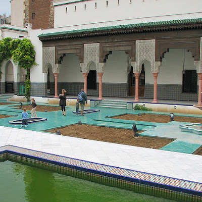 Mosquee de Paris - Ablution Facilities , Source: http://www.flickr.com/photos/37409770@N00/3656883109 3656883109.jpg