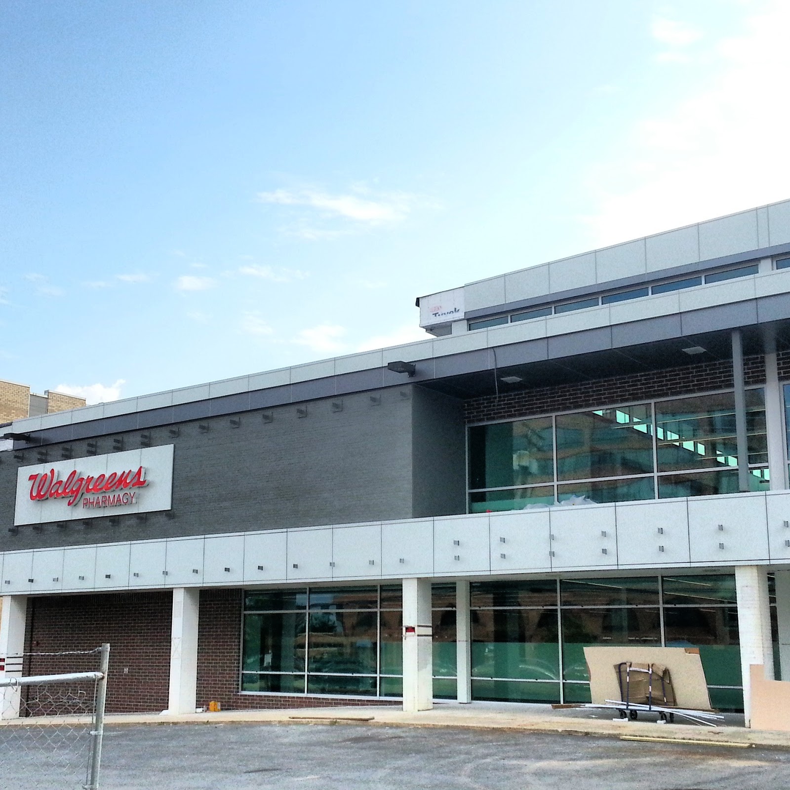 Rockville Nights ROCKVILLE WALGREENS CONSTRUCTION UPDATE (PHOTOS)
