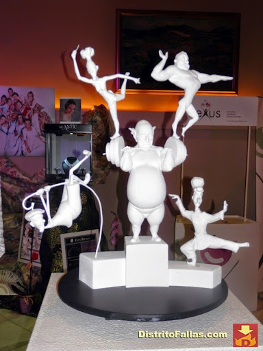 Falla Islas Canarias-Trafalgar 2015. Lema: "L'edat d'or". Artista: Paco Giner