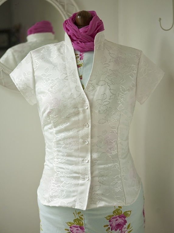 [Cream%2520satin%2520blouse1%255B4%255D.jpg]