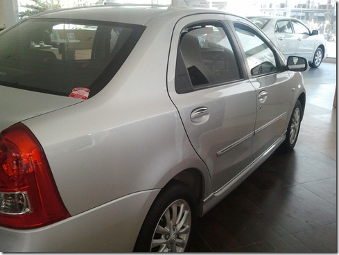 Toyota Etios Sedan side