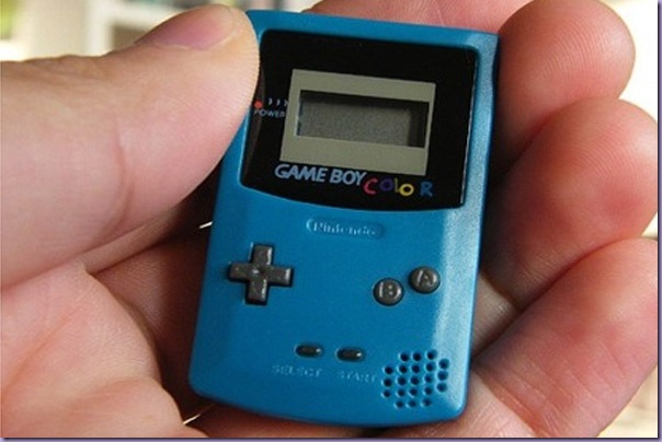 Miniatura-Game-Boy-Color