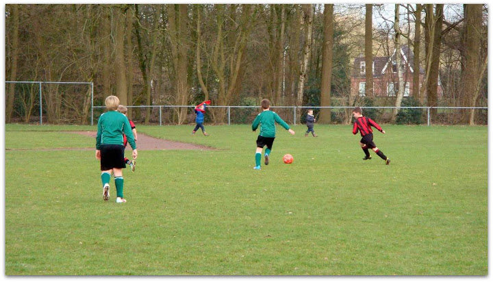 2012 - 10 MRT - WVV E5 - HARKSTEDE E3 025.jpg