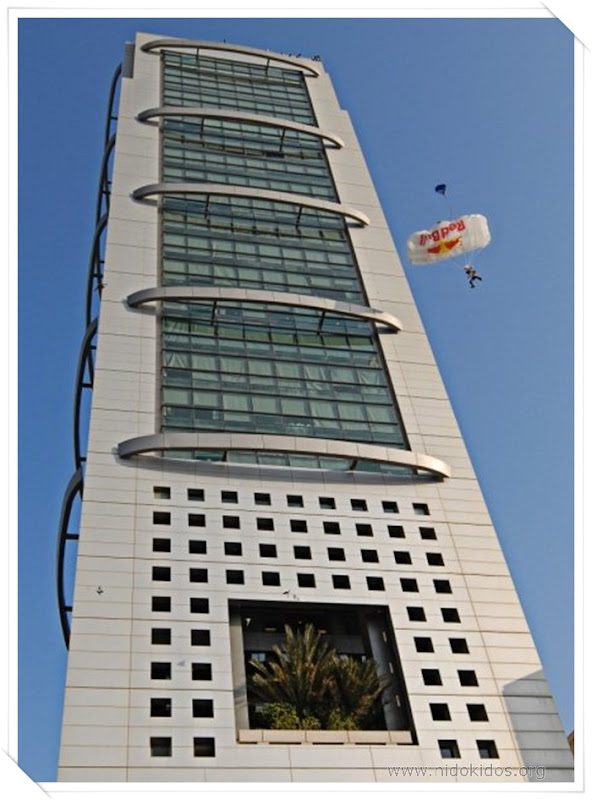 Image Dimension: 379x512 :: BASE Jump from MCB Tower, Karachi by Russian extreme sport star Valery Rozov BASE Jump from MCB Tower, Karachi by Russian extreme sport star Valery Rozov