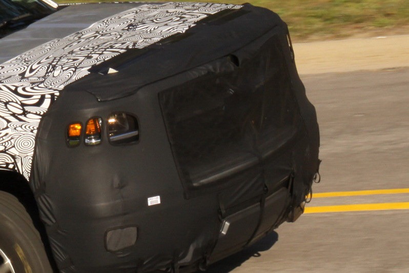 NG-Silverado-20_3%25255B3%25255D.jpg