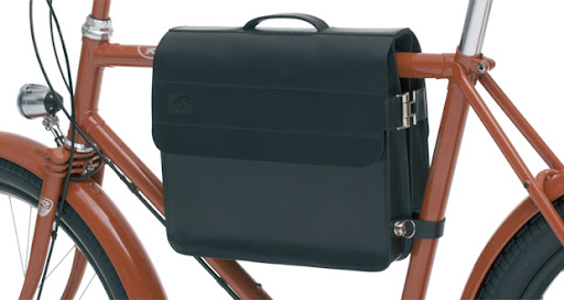 Such a stylish way to hold your things while riding.(Frame bag, retrovelo.com)