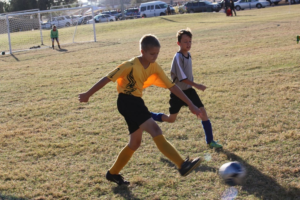 [veterans%2520day%2520soccer%2520050%255B5%255D.jpg]