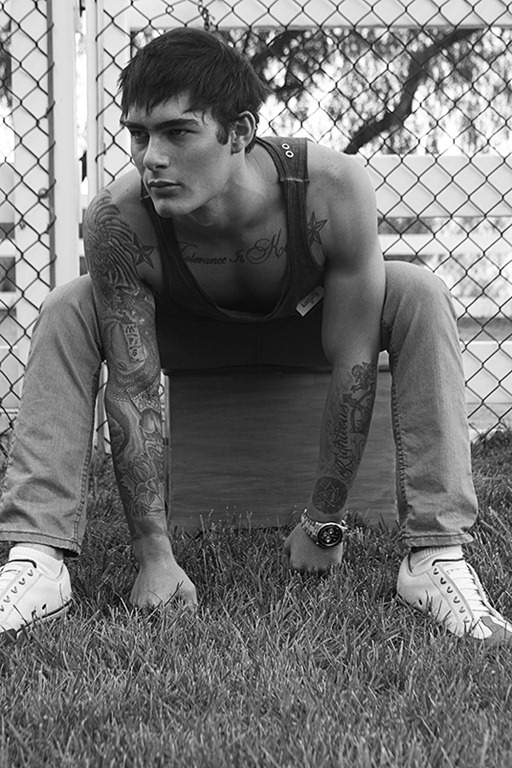 [Max-Nicky-by-Jenn-Hoffman-MaleModelSceneNet-03%255B7%255D.jpg]