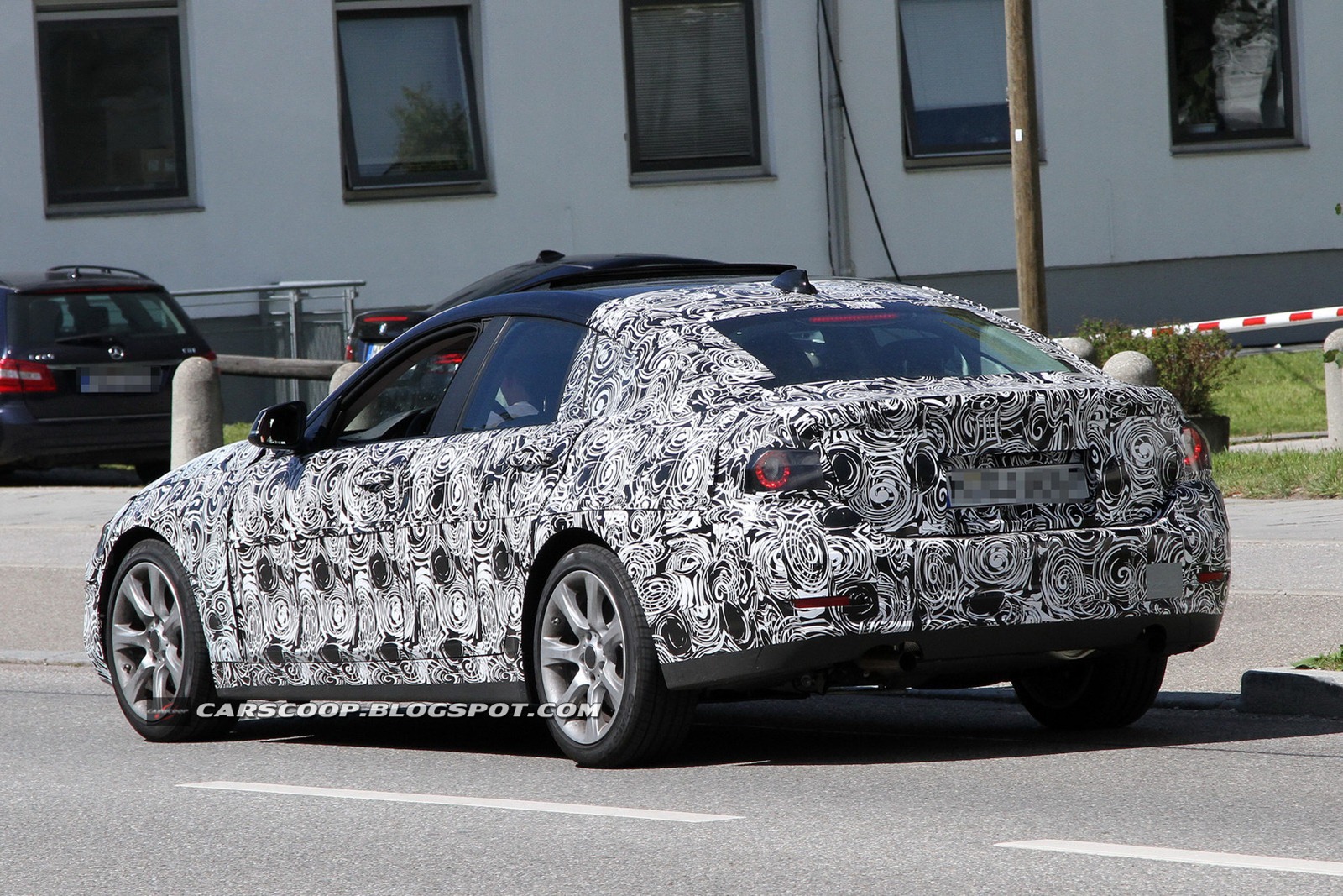 [2014-BMW-4-Series-Gran-Coupe-3%255B3%255D.jpg]
