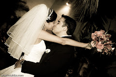 Album (digital) de fotos de Luana + Bruno do Studio Caldas, do Rio de Janeiro, RJ. Lincoln Caldas e equipe fazem fotos de casamento (fotografias de casamentos), fotos de making-of (making of de noiva), fotos em estudio (ensaios fotograficos), fotos de casal (ensaios fotograficos de e-session), fotos de familia, videos de casamento (filmagem de casamentos), videos de making-of e clipes de casamento. Fotojornalismo e videojornalismo no Rio de Janeiro, RJ. fotos casamento rio de janeiro fotografias casal rj foto eventos familia noiva ensaio fotografico videos galeria noivas fotografo evento casar retrato fotografía para madrinhas ver maquiagem
