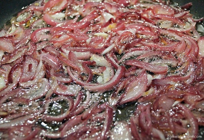 Caramelise Spanish Onion