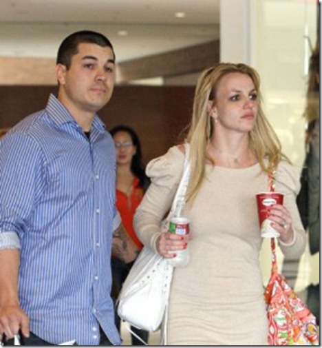 Britney-Spears-sued-by-Fernando-Flores Britney-Spears-sued-by-Fernando-Flores
