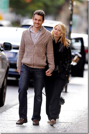 Claire Danes Claire Danes Hugh Dancy Walk -BY8zZMte8dl