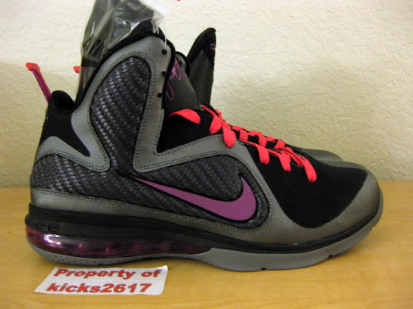 Upcoming Nike LeBron 9 8220Miami Nights8221 Also With 2 Sets of Laces