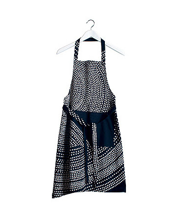 Fokus apron.  So chic for whipping something up in the kitchen.