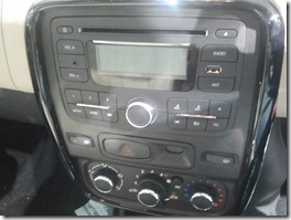 Renault Duster music system