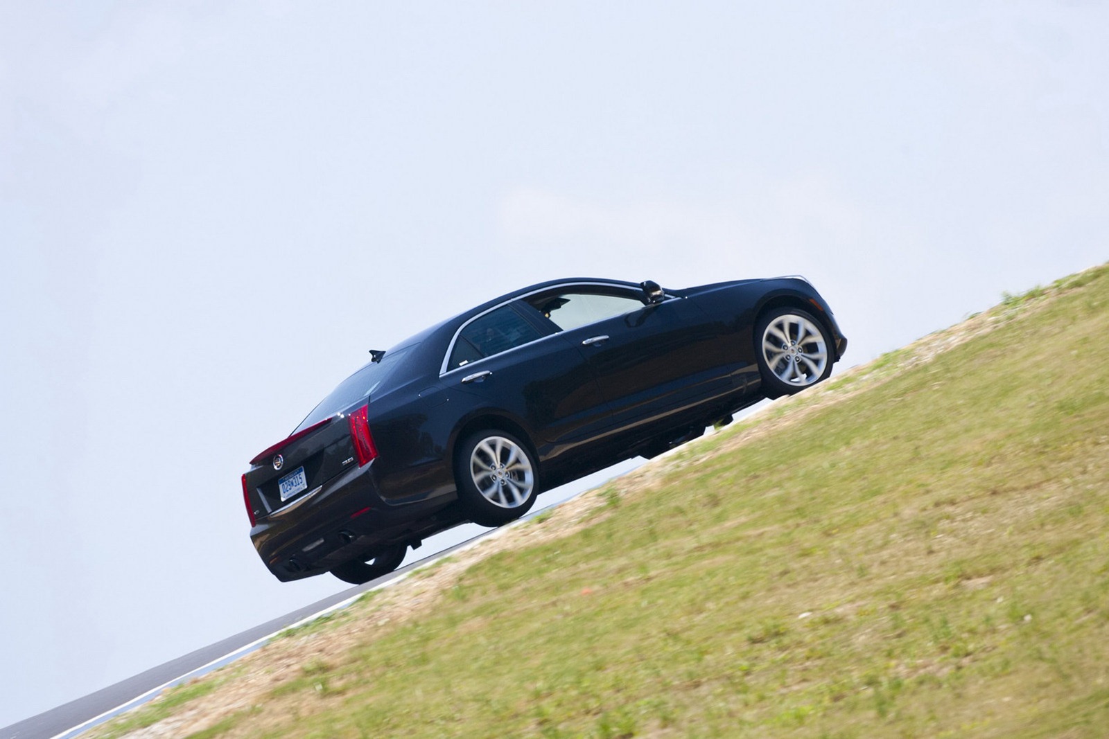 [2013-Cadillac-ATS-73%255B2%255D.jpg]