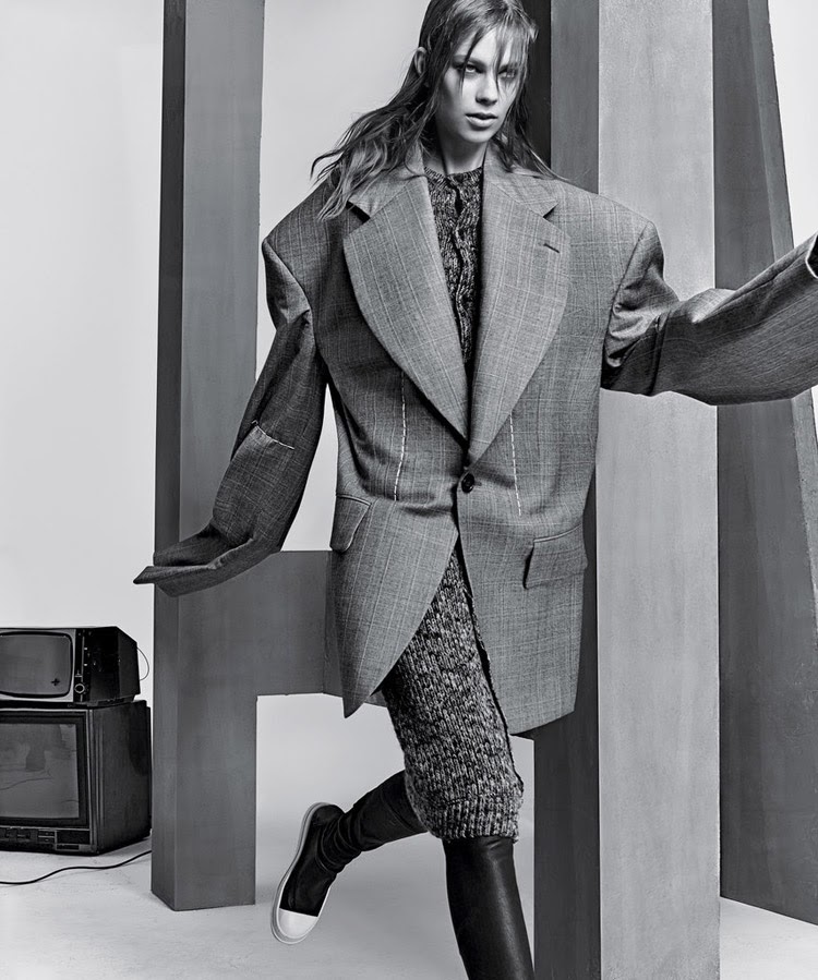 Ванесса Аксент в сентябрьском номере журнала  T The New York Times Style (9 фото) | Картинка №6