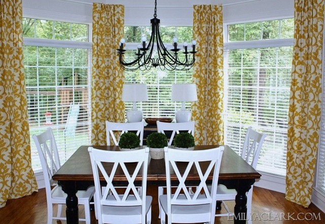 [breakfastroom2.jpg]