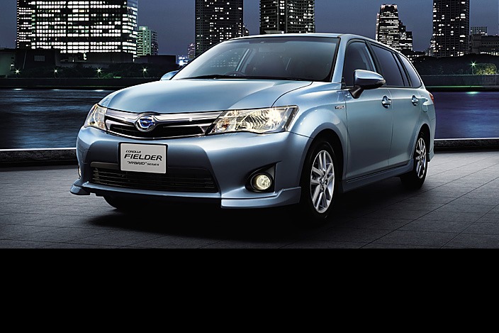 [Toyota-Corolla-Axio-Fieder-Hybrid-1%255B3%255D.jpg]