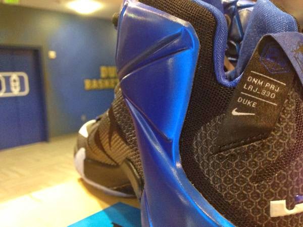 King James Hooks Up Duke Blue Devils with LeBron 12 PE