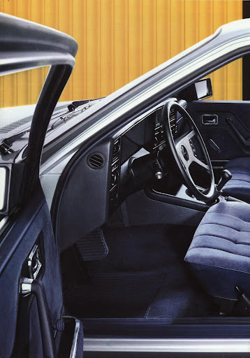 Opel_Monza_1984 (9).jpg
