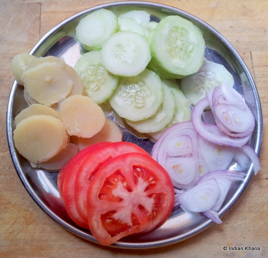 [Chopped-Veggie-for-Sandwich4.jpg]