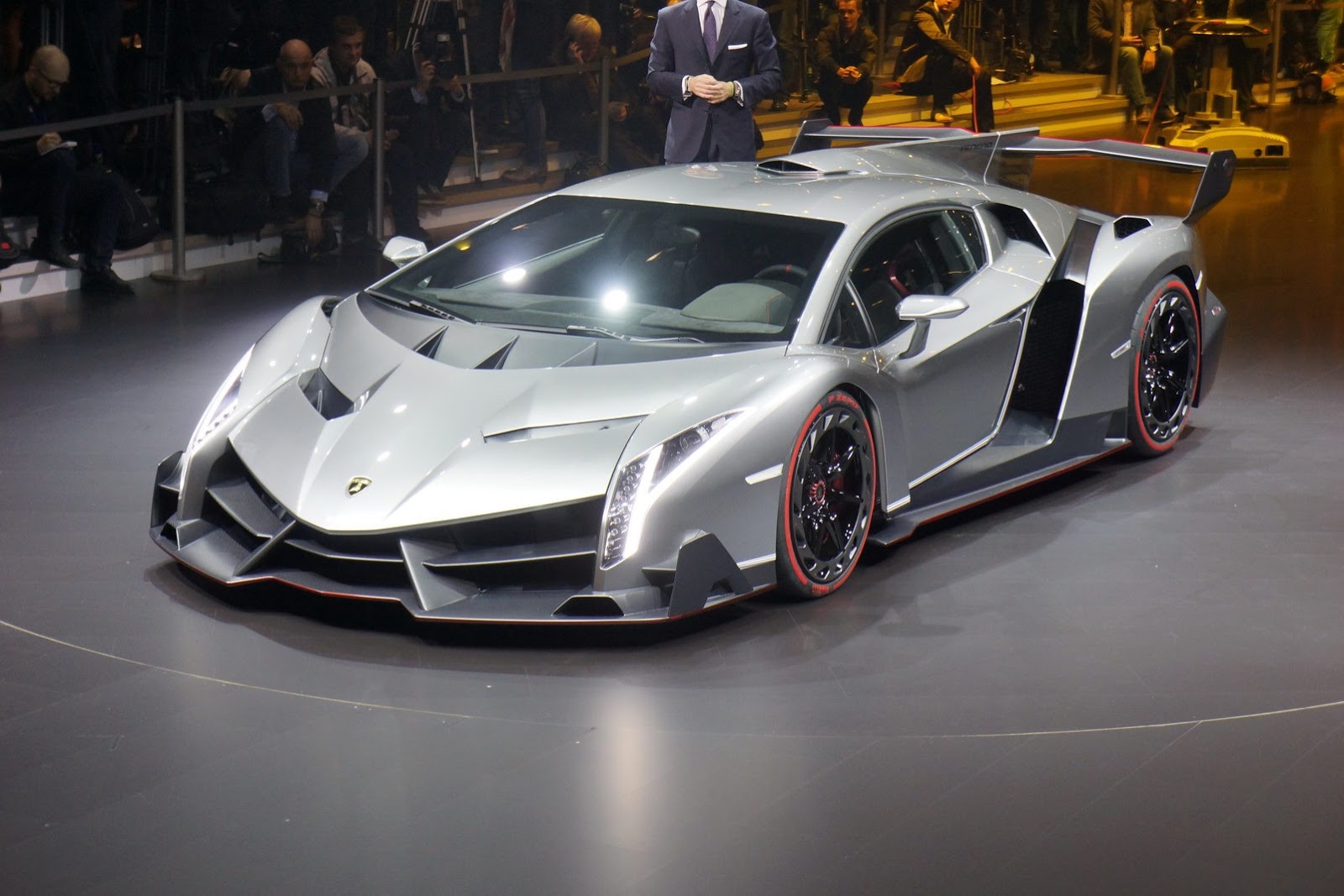 [Lamborghini-Veneno-27%255B2%255D.jpg]