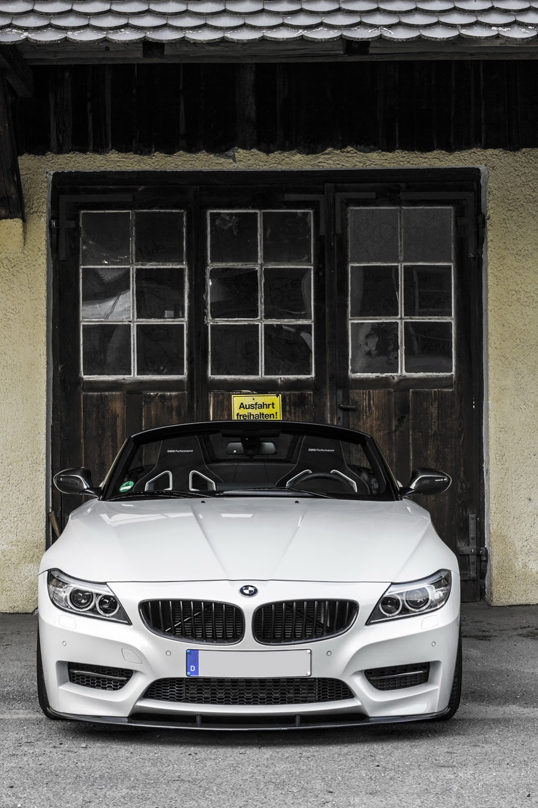 [BMW-Z4-Individual-MB-21%255B3%255D.jpg]