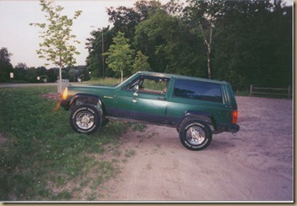 86 Jeep Cherokee - hill