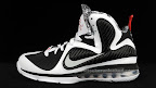 Release Reminder: Nike LeBron 9 Freegums Drops Tomorrow nike lebron 9 gr black white scarface 8 01 freegums Release Reminder: Nike LeBron 9 Freegums Drops Tomorrow