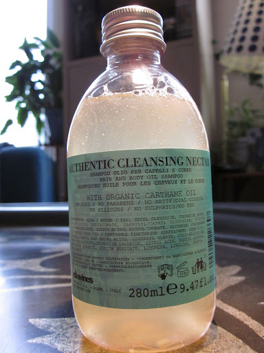 Davines score is 2 + 3 + 3 = 8. It's 98% natural, smelled clean, and gave a nice shine to my hair. ($27.95 for 9.47oz) Davines score is 2 + 3 + 3 = 8. It's 98% natural, smelled clean, and gave a nice shine to my hair. ($27.95 for 9.47oz)