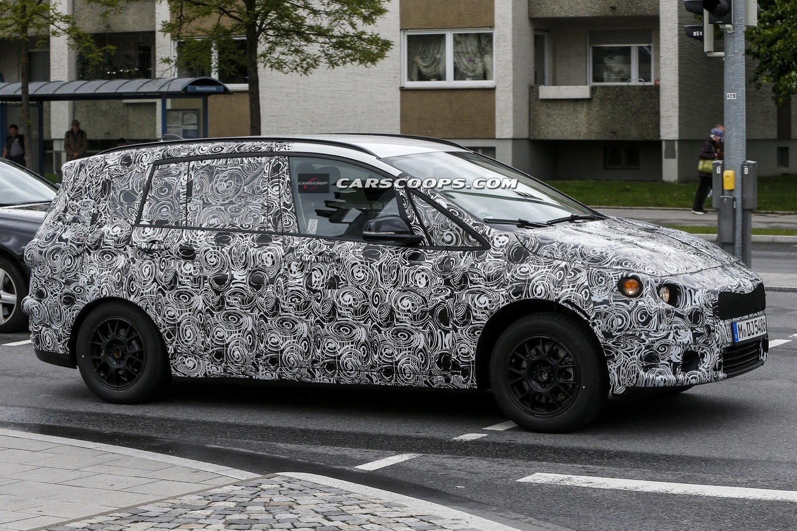 BMW-1-Series-GT-7-Seater-02%25255B3%25255D.jpg
