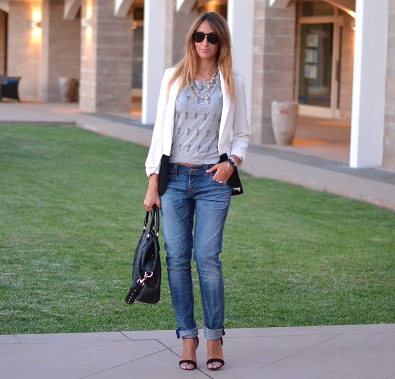 Primark, Shopping, Primark Shoes, Givenchy Bag, Givenchy Bugatti Bag, Cross Necklace, Sky Line, Chanel Nailpolish, Chanel Sky Line, True Religion Jeans, True Religion, Fashion Blogger, Italian Fashion Bloggers, Boyfriend Jeans, Primark Tshirt