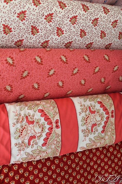 [St.%2520Remy-Tarascon%2520121-001%255B3%255D.jpg]