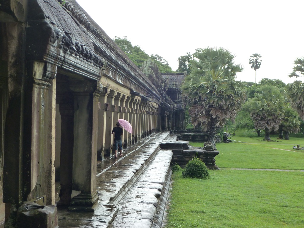 [Cambodia-Siem-Reap-Angkor-Wat-2-Sept%255B29%255D.jpg]