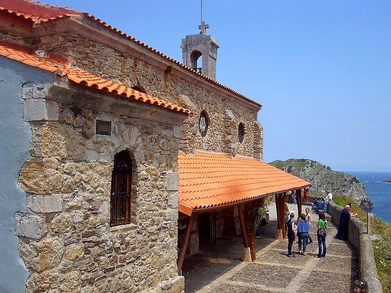 gaztelugatxe-2_1 gaztelugatxe-2_1