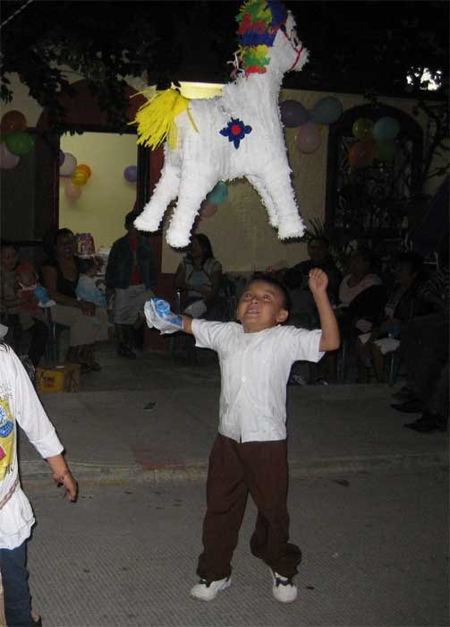 [Pinatta%255B5%255D.jpg]