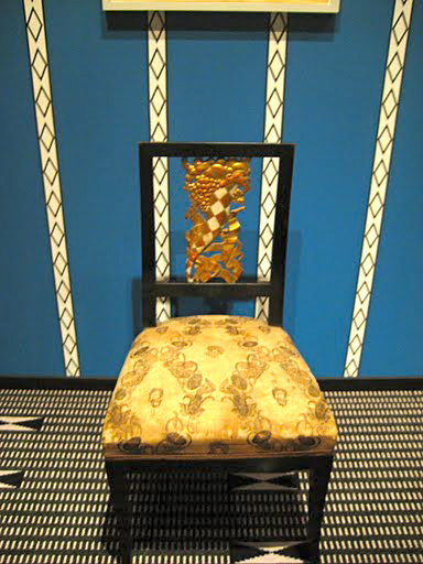 Fine and decorative art were very closely related during this time in Vienna.