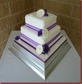 2-tier-gerberas-and-poppies-wedding-cake