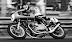 NON E’ BELLISSIMA?: SFC, mito Laverda. La SF 750 era il modello di serie, che del resto avevo comprato con lo sconto del 10 per cento nel ’72; la C era la versione corsa e secondo me era la moto più bella che c’era: linee pulite, attuali ancora adesso. La posizione in sella era molto allungata, ma la moto non aveva bisogno di essere caricata davanti come le sportive attuali.