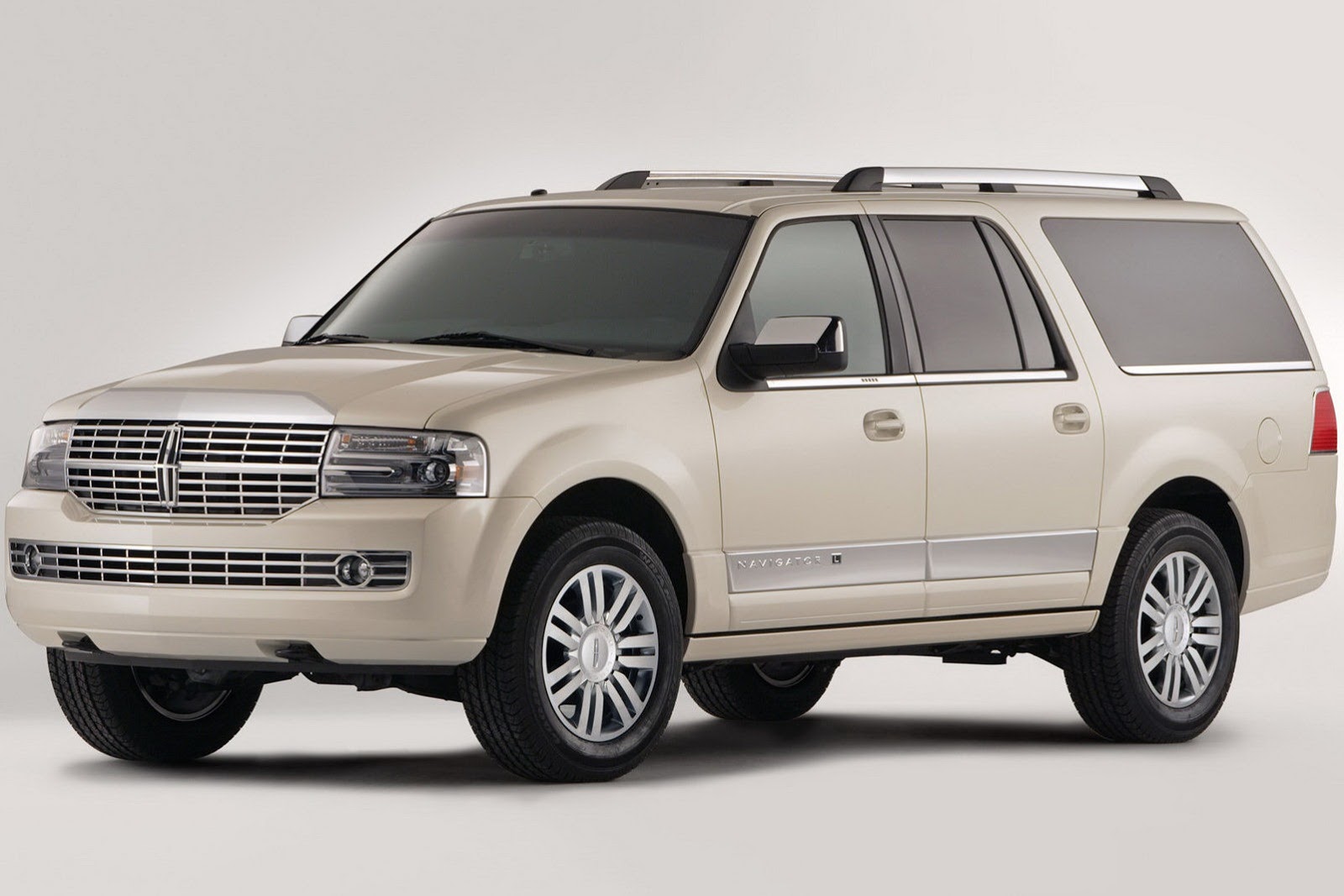 [Lincoln-Navigator-1%255B2%255D.jpg]