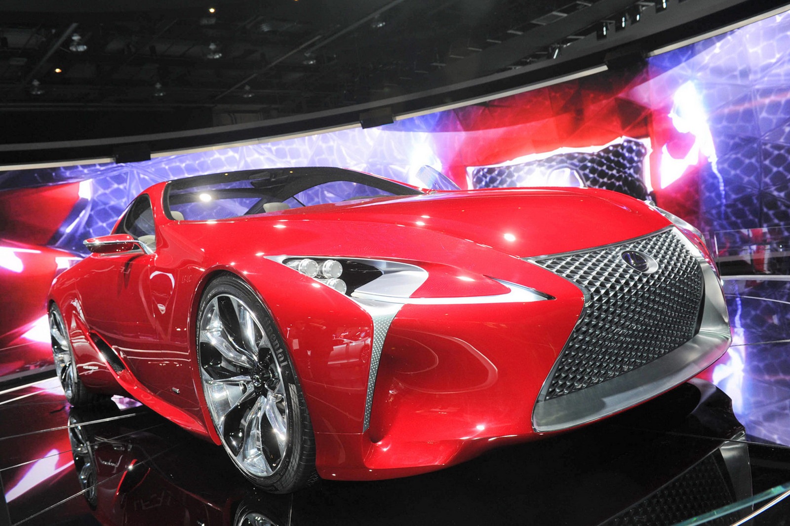 [Lexus-LF-LC-Concept-Coupe-1%255B2%255D.jpg]