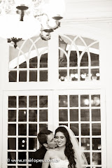 Album (digital) de fotos de Larissa e Andresson. Fotografias digitais da fotógrafa e video maker de casamento Mair Lopes, do Rio de Janeiro, RJ, que faz fotos de casamento (fotografia de casamento), fotos de 15 anos (fotografia de 15 anos), ensaios fotográficos, vídeo de casamento (filmagem de casamento), vídeo institucional, vídeo de 15 anos (filmagem de 15 anos) seguindo o estilo do fotojornalismo e do videojornalismo de eventos sociais. Atua no Rio de Janeiro, bem como outras cidades do Rio de Janeiro, tais como Niterói, Petrópolis, Teresópolis, Região dos Lagos, Cabo Frio, Búzios, entre outras. fotos casamento de para rio 15 anos janeiro noivas casamentos foto noiva festas fotógrafos eventos festa noivos video aniversário