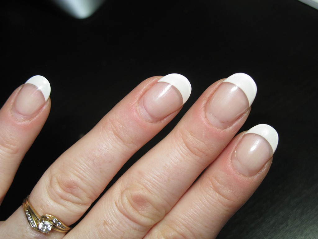 [Moving%2520day%2520and%2520pedicure%2520pics%2520014%255B3%255D.jpg]