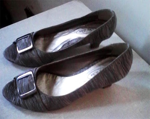 DIY customizando - como tingir sapato de tecido 