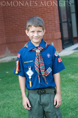 [Austin%2520crossing%2520over%2520to%252011%2520year%2520old%2520scouts%2520blog%255B5%255D.jpg]