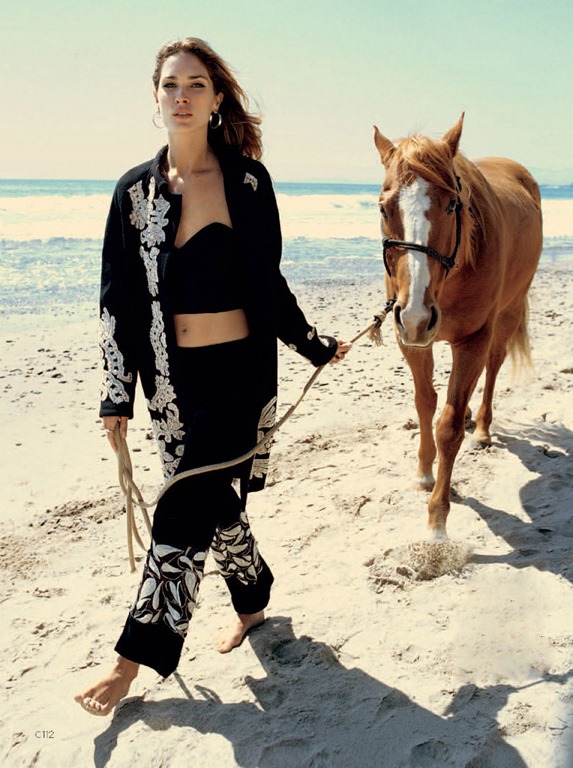 [erin-wasson-c-magazine-spring-2012%255B10%255D.jpg]